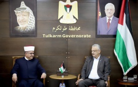 سماحة الشيخ حاتم البكري وزير الأوقاف والشؤون الدينية  خلال لقائه بعطوفة اللواء عصام أبو بكر محافظ محافظة طولكرم  