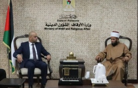 الأوقاف ومحافظة أريحا والأغوار تبحثان واقع الأملاك والأراضي الوقفية في المحافظة