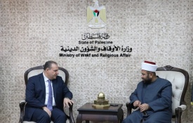 وزير الأوقاف يلتقي السفير الأردني ويبحث سبل التعاون المشترك
