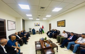 محافظ نابلس يلتقي وزير الأوقاف ويطلعه على الوضع العام
