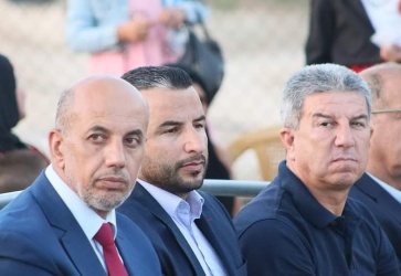 ألبوم صور :تخريج طلبة الكلية الإسلامية في الظاهرية - فوج بيت المقدس-. 