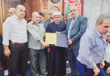 ألبوم صور : خلال افتتاح مسجد السلام في بيت كاحل بالخليل. 