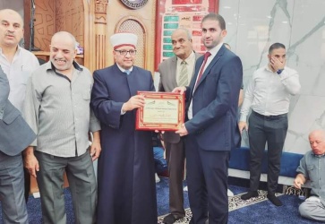 ألبوم صور : خلال افتتاح مسجد السلام في بيت كاحل بالخليل. 