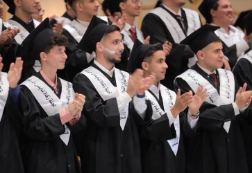 أكاديمية القرآن الكريم بنابلس تحتفل بتخريج الفوج الثاني عشر من طلبة الثانوية العامة