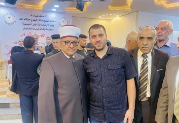 الوزير البكري يُكرم حفظة القرآن الكريم وأوائل التجويد في حلحول