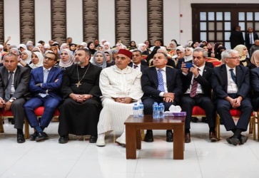 شارك رئيس دولة فلسطين محمود عباس، مساء اليوم الأربعاء، في الاحتفال بإحياء ذكرى المولد النبوي الشريف، الذي أقيم في مقر الرئاسة بمدينة رام الله.