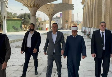 وزير الاوقاف في زيارة لمقر سفارة دولة فلسطين في العراق