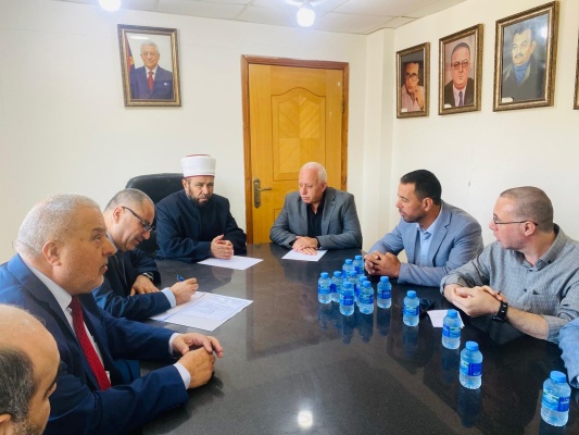 وزير الأوقاف يلتقي أمين سرّ إقليم فتح في محافظة سلفيت ويبحثان سبل العمل المشترك