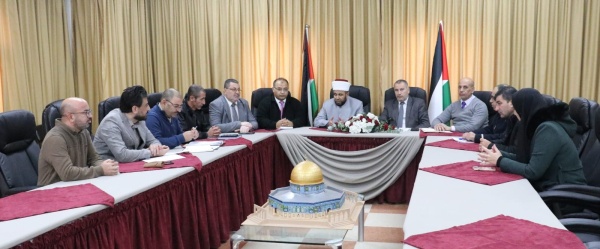 وزارة الأوقاف تفتح باب التسجيل لموسم الحج 1446هـ / 2025م في المحافظات الشمالية